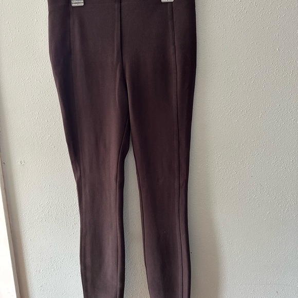 Womens dress pants size 4. 5 dress pants total - Picture 10 of 15
